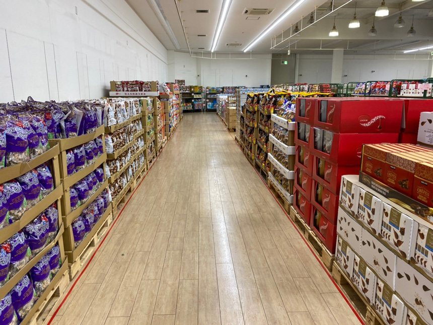 高松店店内