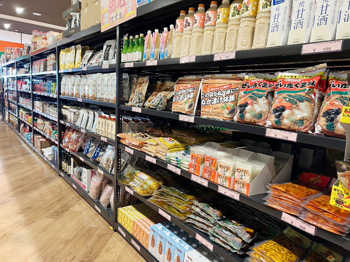 ビバモール美原インター南店店内